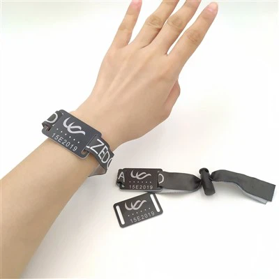 Vevd armbånd med NFC PVC-merke